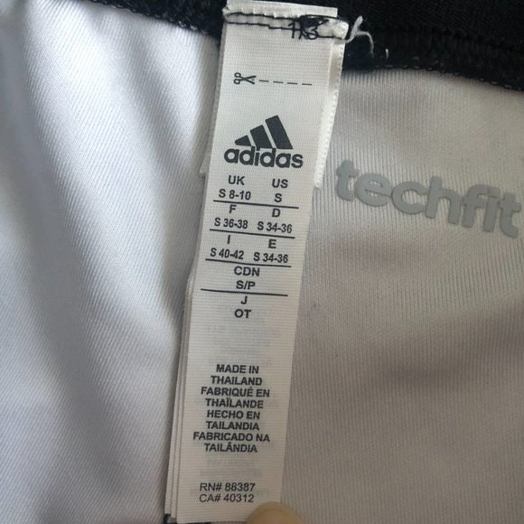 adidas techfit shorts size S - Picture 15 of 16